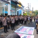 Aksi Demonstrasi Aliansi Masyarakat Kalsel di Kantor PT. UP3 PLN Berjalan Kondusif Dengan Pengawalan Ketat Pihak Polresta